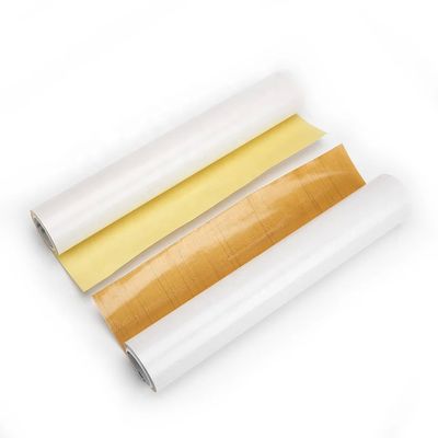 Nastro di montaggio per piastre resistenti ai solventi rimovibili per piastre flessiografiche